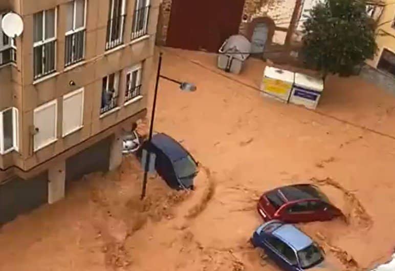 Spain flooding clip (2024).